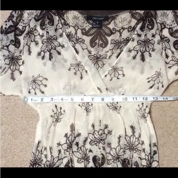 Karen Kane 100% Silk Sheer Top Size Medium - Picture 8 of 12